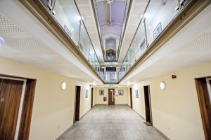 COMMUNAL HALLWAY- click for photo gallery